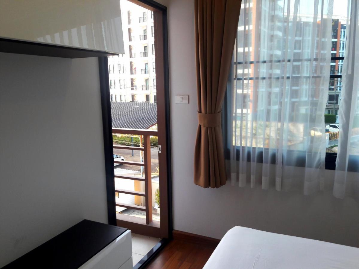 V-Twin Donjan Service Apartment Чиангмай Экстерьер фото