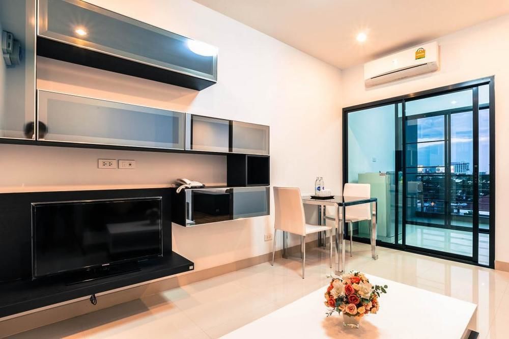 V-Twin Donjan Service Apartment Чиангмай Экстерьер фото