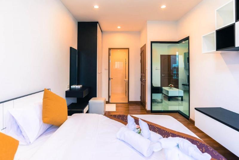 V-Twin Donjan Service Apartment Чиангмай Экстерьер фото