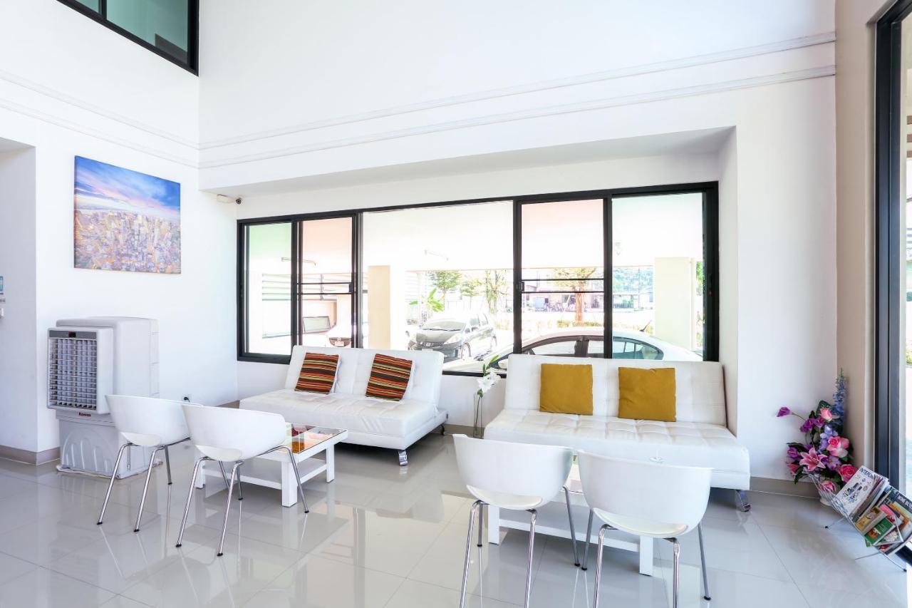 V-Twin Donjan Service Apartment Чиангмай Экстерьер фото